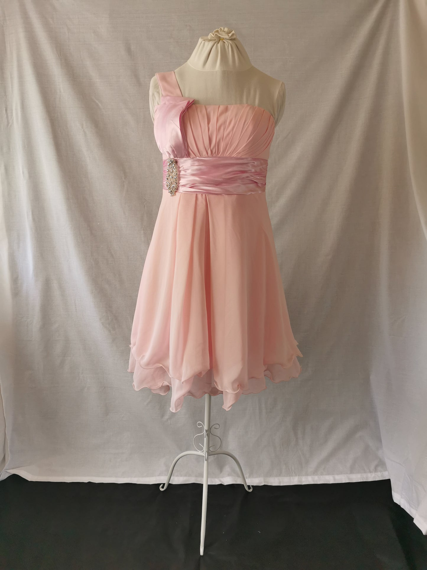 Blush Pink One-Shoulder Cocktail Dress